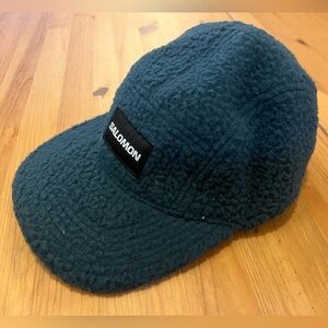 Salomon Outlife fleece 5 Panel Fleece Hat Cap Outdoor Style S/M Green